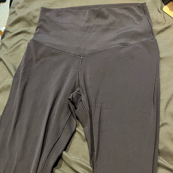 aerie blue leggings, size medium - Picture 2 of 3